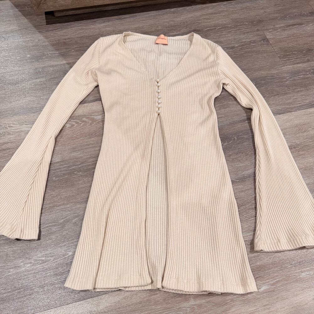 La Semaine Paris Size Small Beige Pearl Ribbed Shirt - Picture 3 of 6